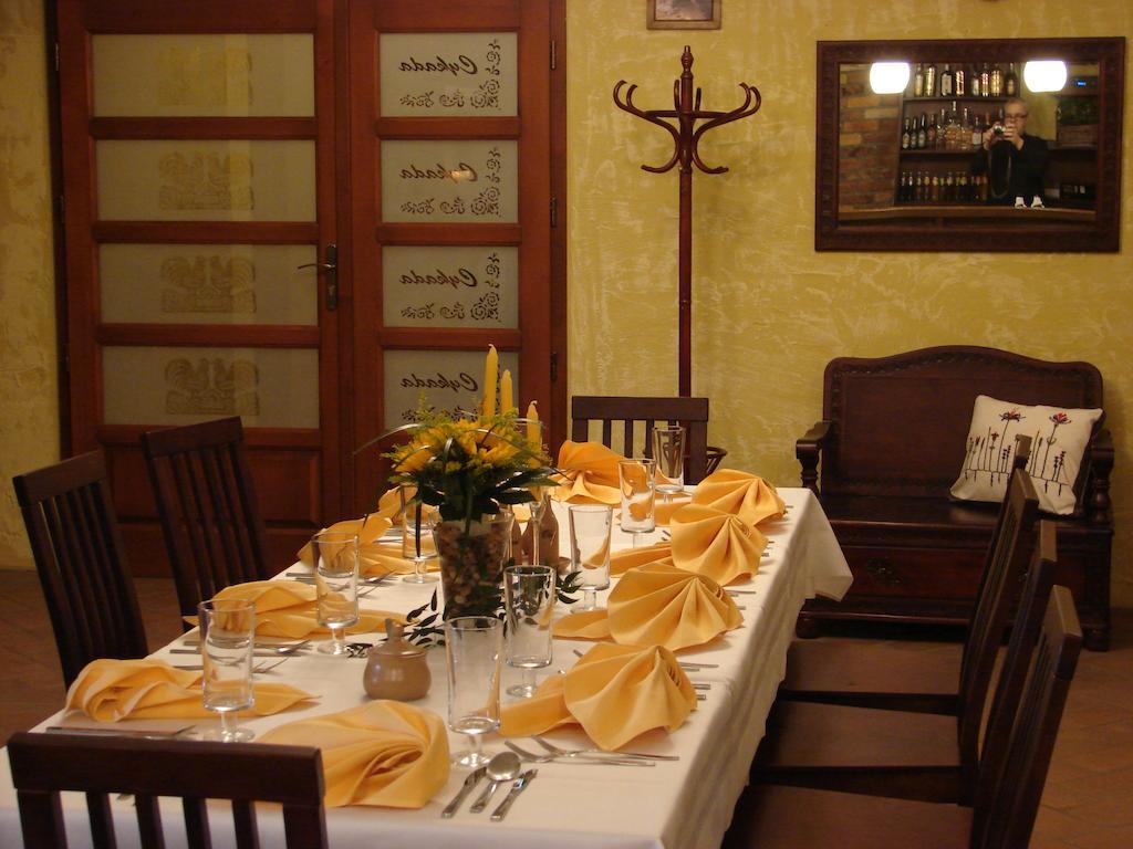 فندق Zbąszynekفي  Gosc W Dom المظهر الخارجي الصورة